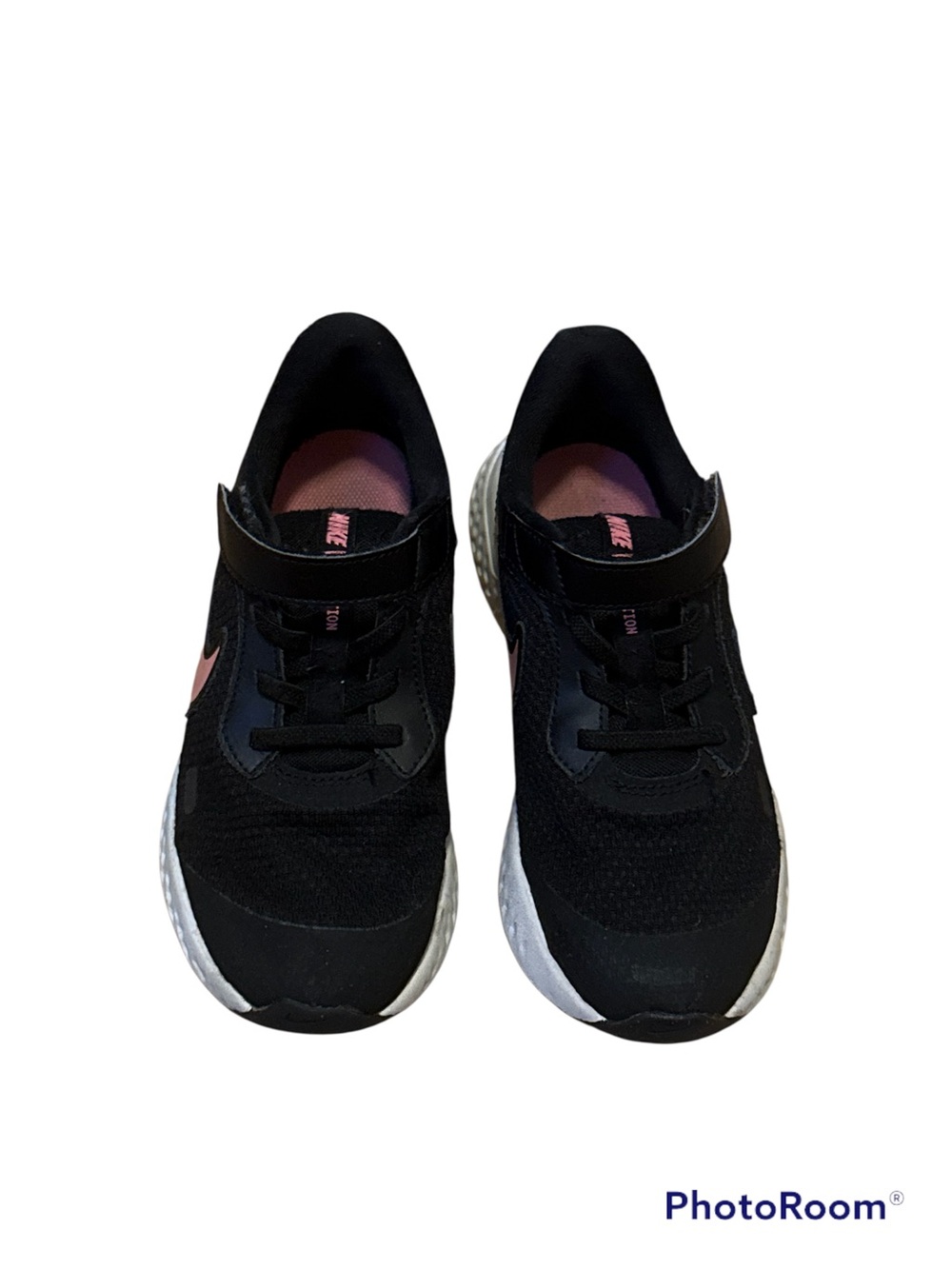 Nike Black and Pink Girl’s Sneakers